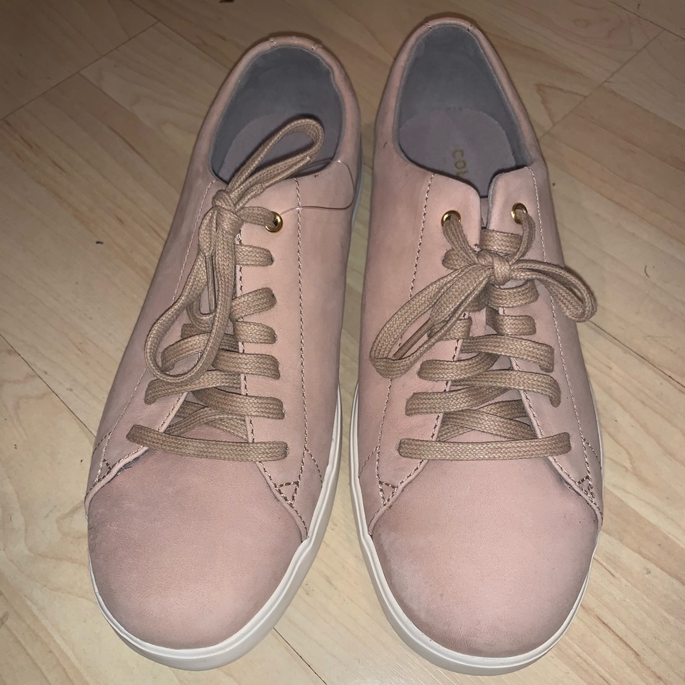 Size 8 Women’s Cole Haan Grand Crosscourt Sneaker